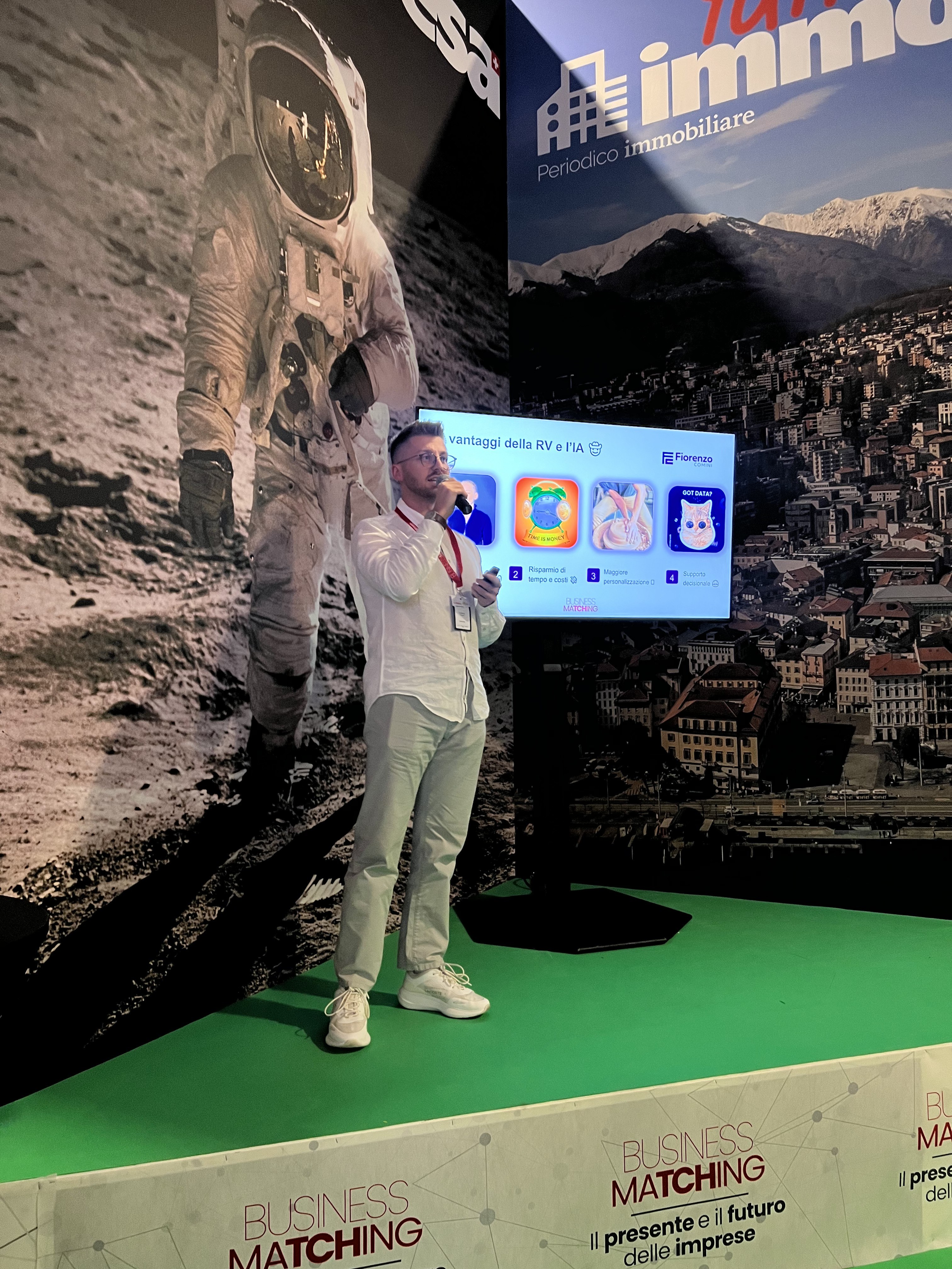 Foto intervento su IA / VR al Business Matching